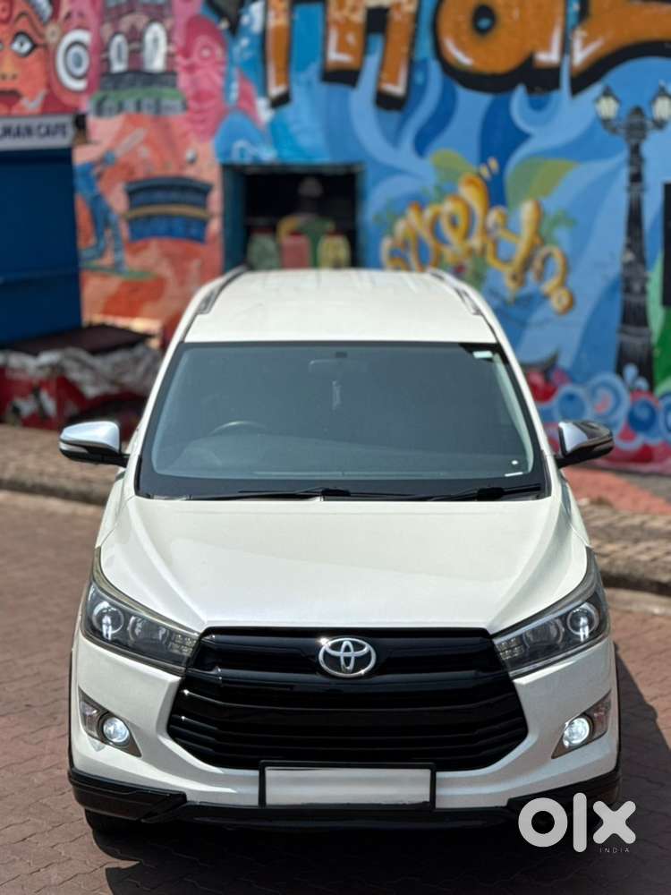 Toyota Innova Crysta Diesel 2017