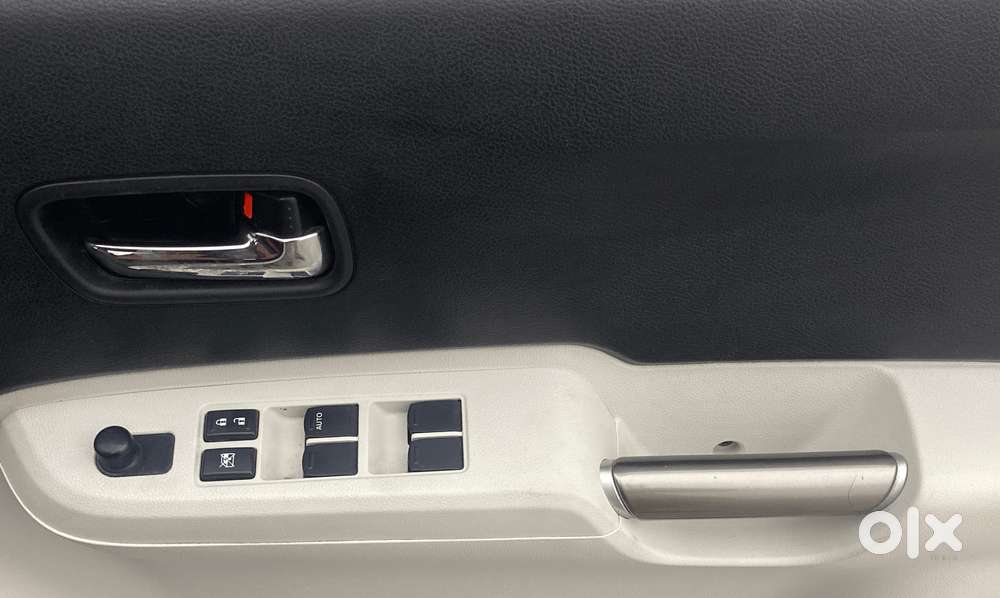 Maruti Suzuki Ignis 1.2 Delta, 2017, Petrol
