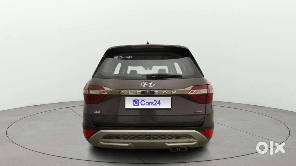 Hyundai Alcazar 2.0 Signature (o) Petrol At 6 Str, 2022, Petrol