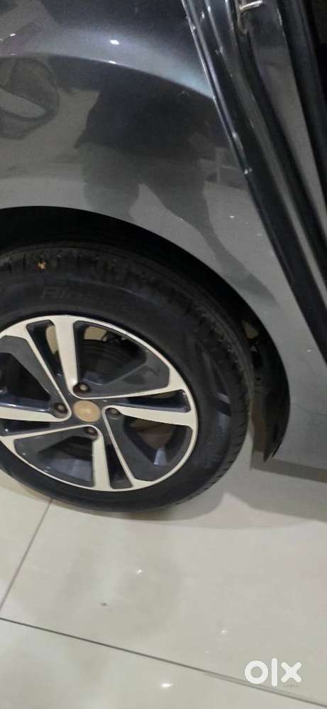 Tata Altroz 1.5 Xz Plus Diesel, 2021, Diesel