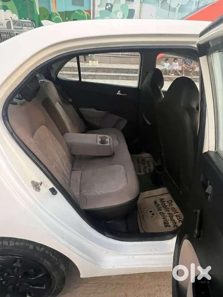 Hyundai Xcent 2015 Petrol Well Maintained