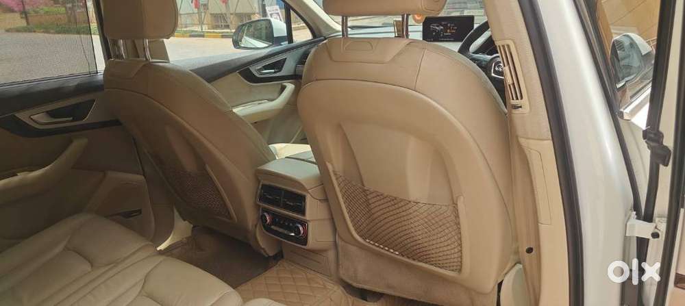 Audi Q7 2017 Diesel Well Maintained