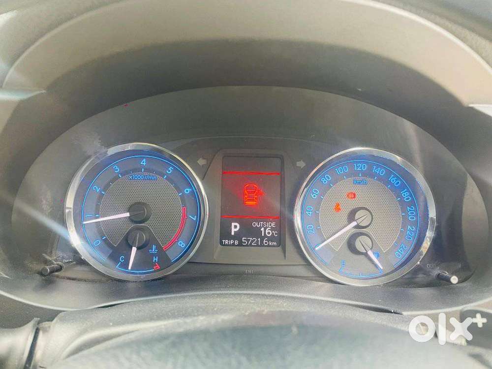 Toyota Corolla Altis 2013-2017 G At, 2014, Petrol