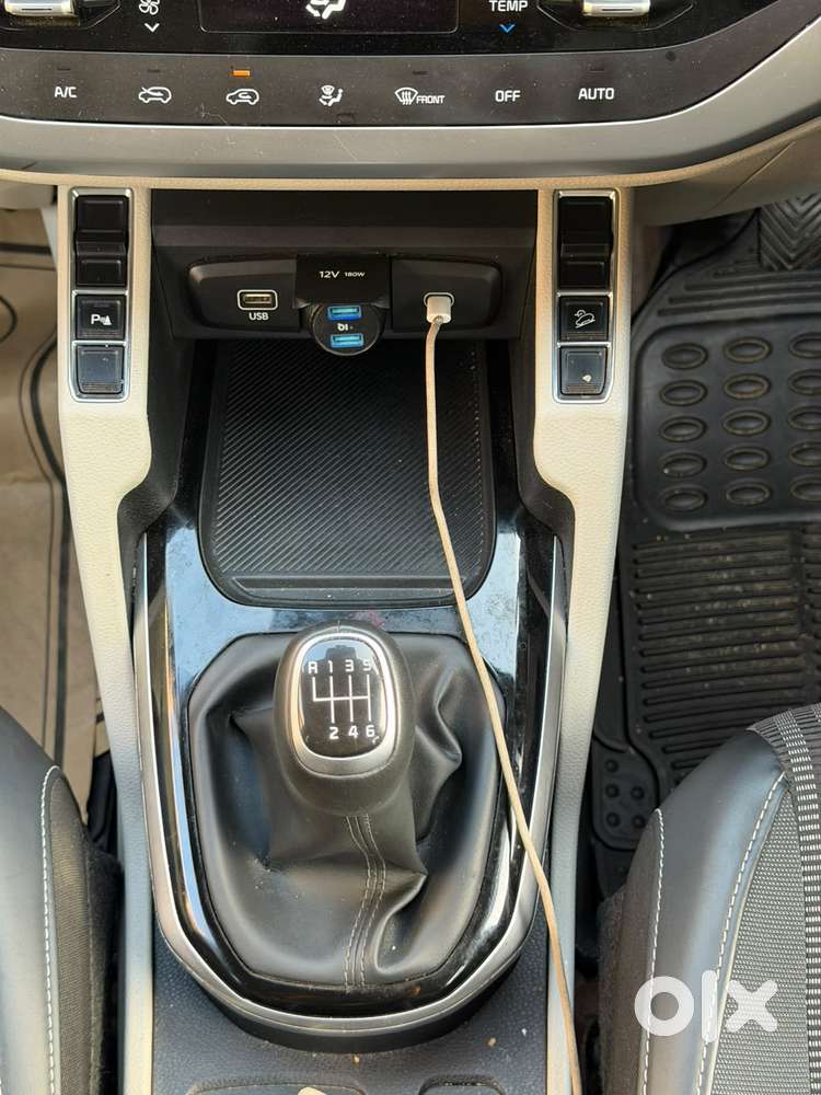 Kia Carens 1.4 Prestige 7 Str, 2024, Petrol