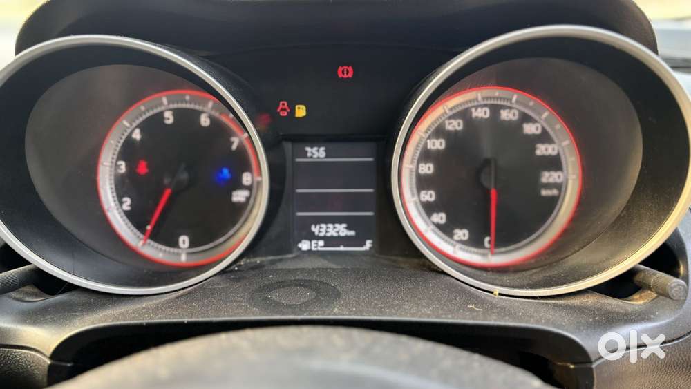 Maruti Suzuki Swift Vxi Optional, 2019, Petrol