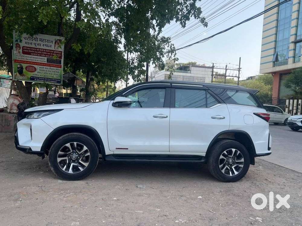 Toyota Fortuner Legender 4x2 At 2.8, 2022, Diesel