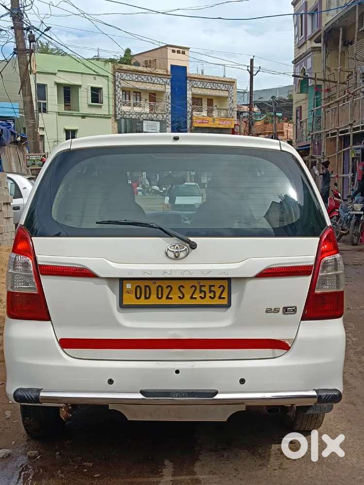 Toyota Innova 2.5 G2 2015
