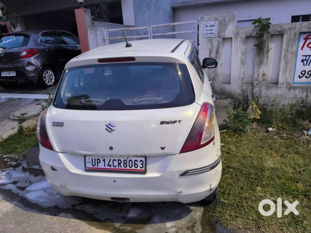 Maruti Suzuki Swift 2015 Petrol Well Maintained