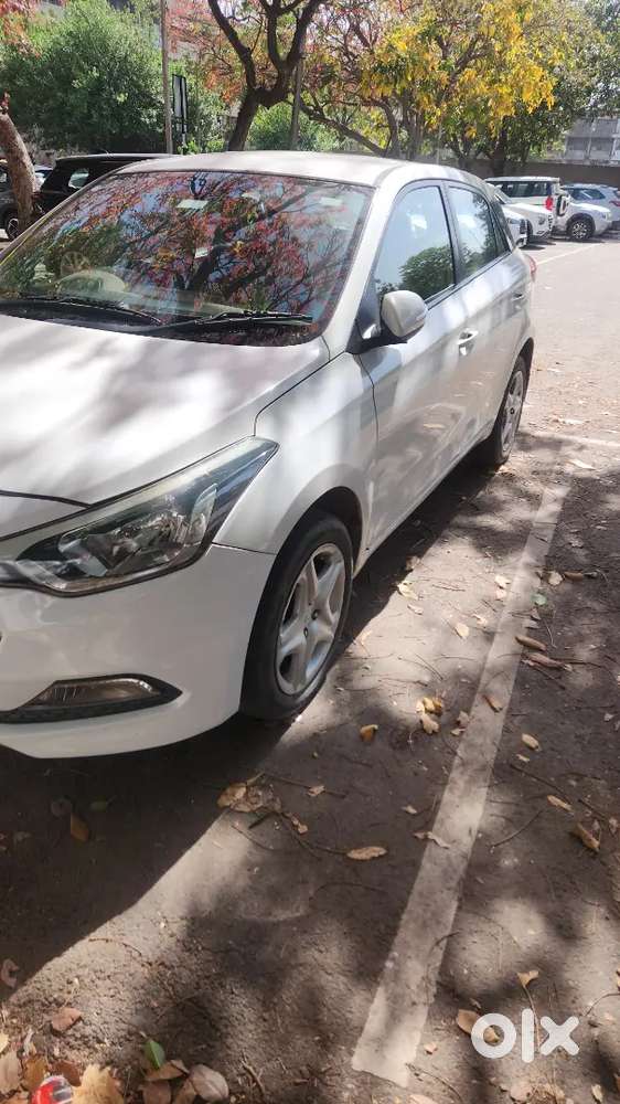 White I20 Single Owner