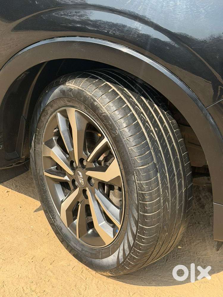 Mahindra Xuv300 W8 Option Diesel, 2019, Diesel