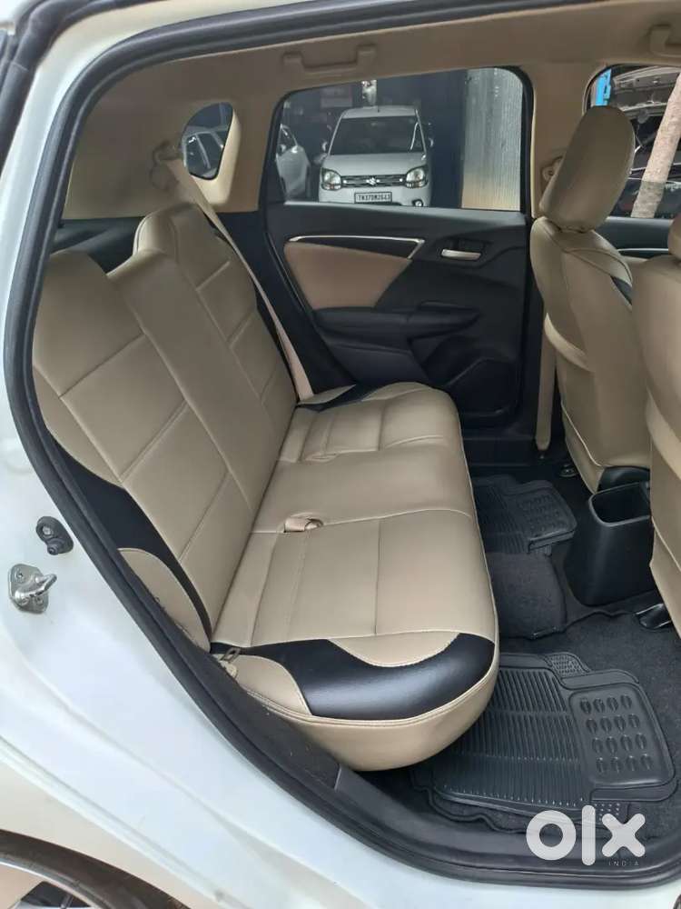 Honda Jazz Low Km Fully Show Room Service Neet And Clean