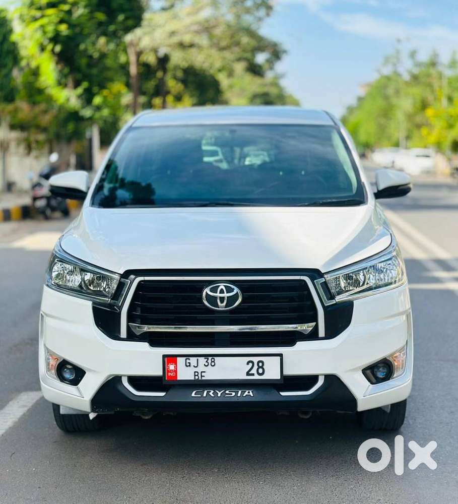 Toyota Innova Crysta 2.4 Gx Mt, 2023, Diesel