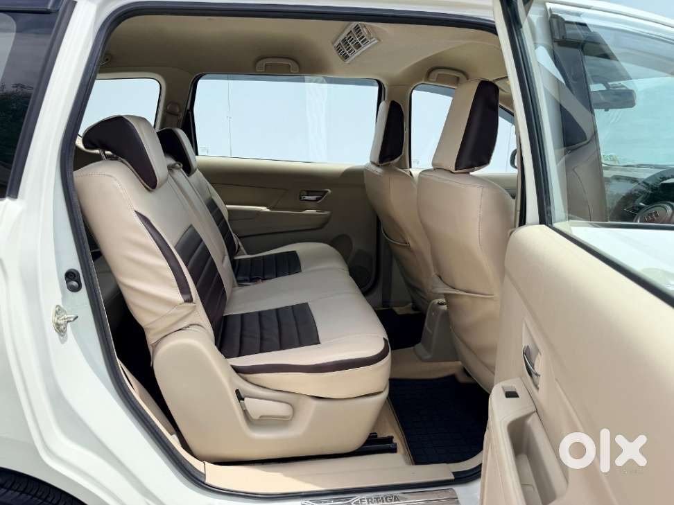 Maruti Suzuki Ertiga 1.5 Vxi, 2021, Petrol