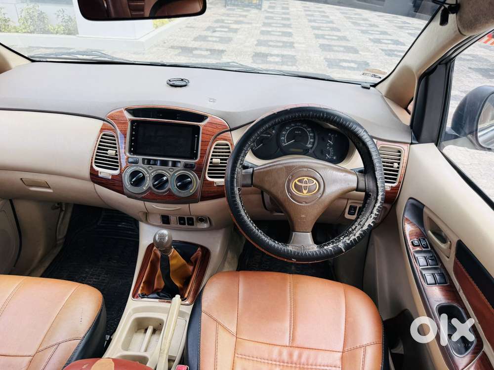 Toyota Innova 2004-2011 2.5 G (diesel) 8 Seater Bs Iv, 2006, Diesel