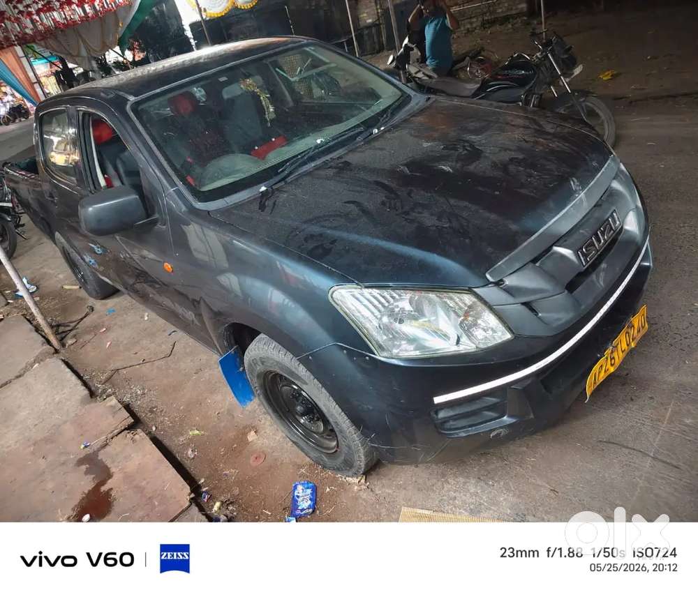 Isuzu D-max V-cross Z 2018 Urgent Sale