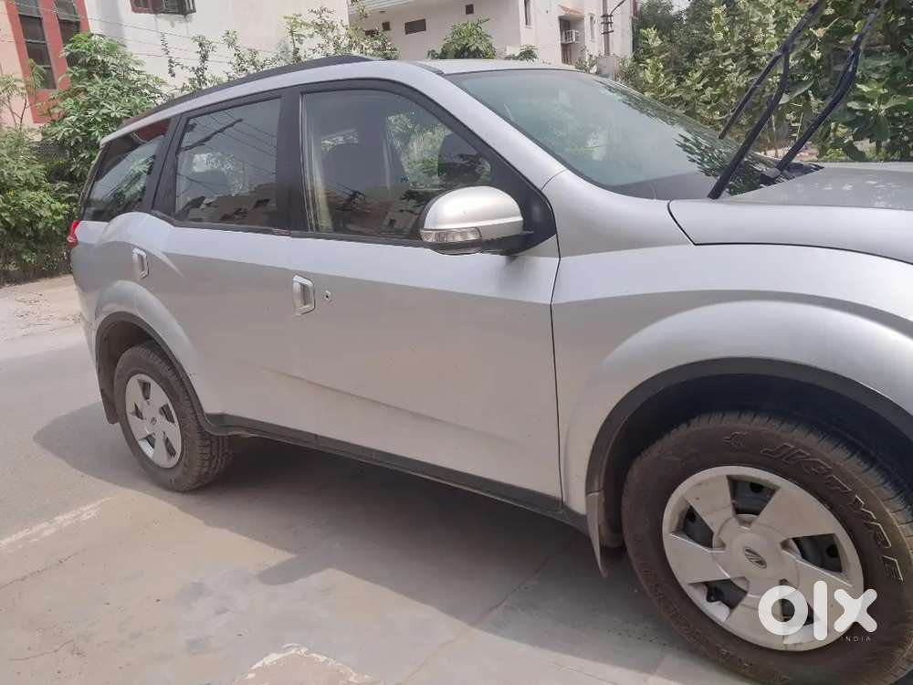 Mahindra Xuv500 2017 Diesel 79000 Km Driven