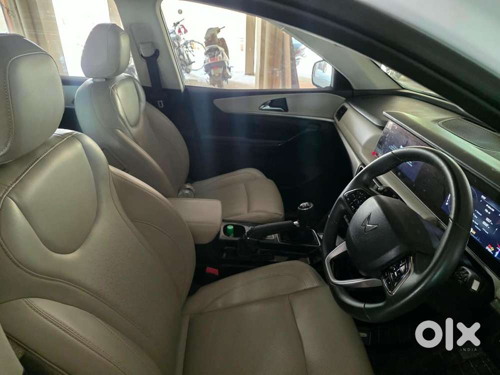 Mahindra Xuv700 Diesel 2024