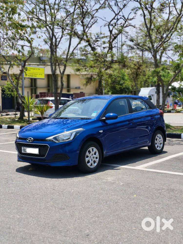 Hyundai Elite I20 Sportz (o) 1.2, 2015, Petrol