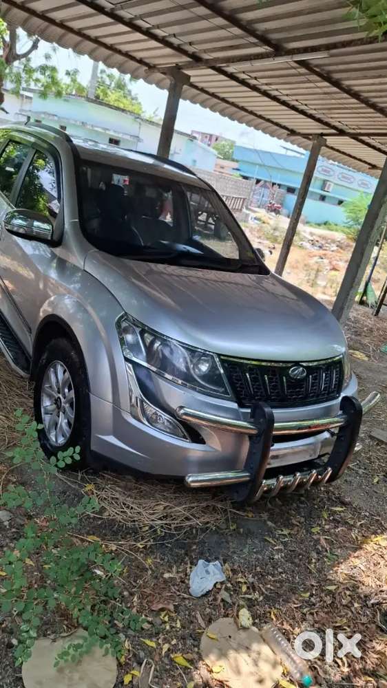 Mahindra Xuv500 Diesel 2wd 2016 Showroom Track