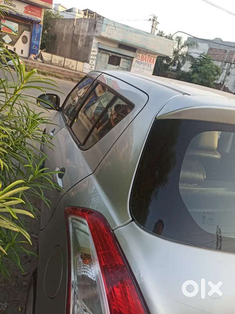 Maruti Suzuki Swift 2014 Diesel 84000 Km Driven