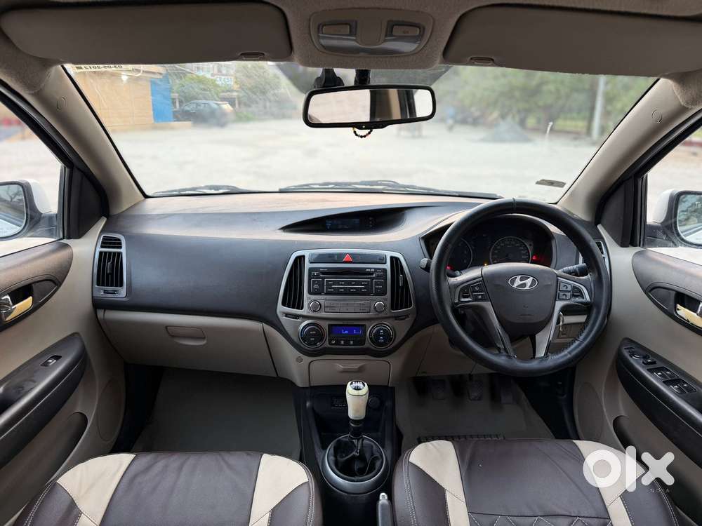 Hyundai I20 Sportz 1.2 Bs-iv, 2012, Diesel