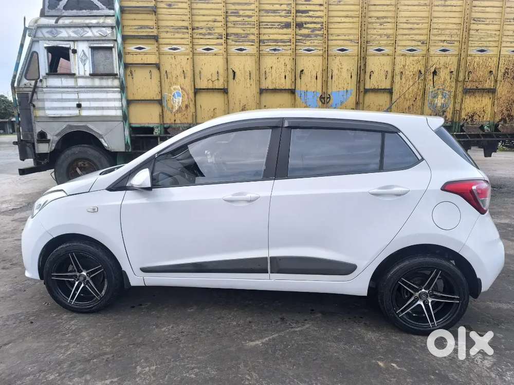 Hyundai Grand I10 50000 Km Driven