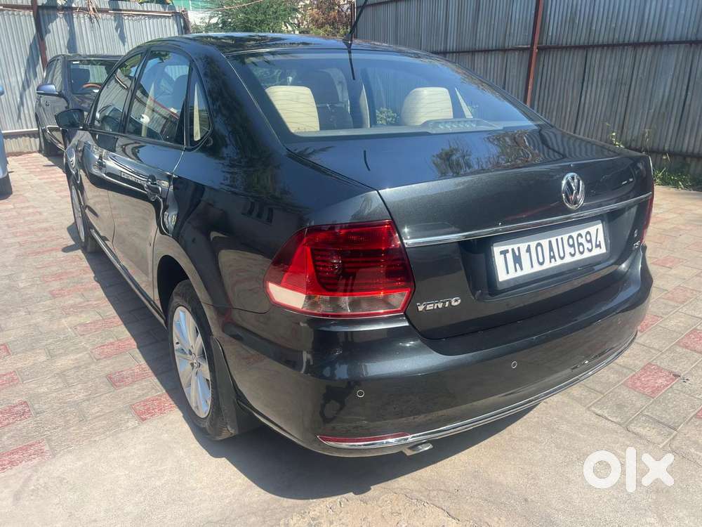 Volkswagen Vento 1.2 Tsi Highline Plus At, 2016, Petrol