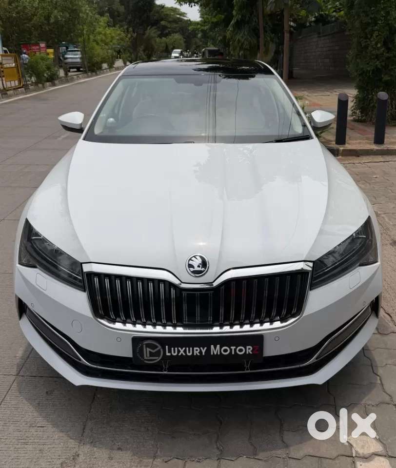 Skoda Superb 2.0 L&k Tsi At, 2021, Petrol