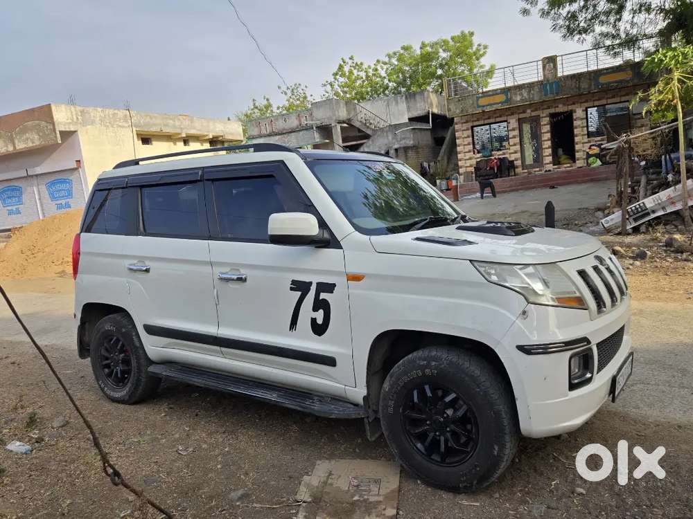 Mahindra Tuv 300 2016 Diesel Good Condition