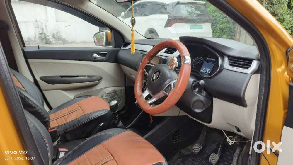 Renault Triber Rxz, 2019, Petrol