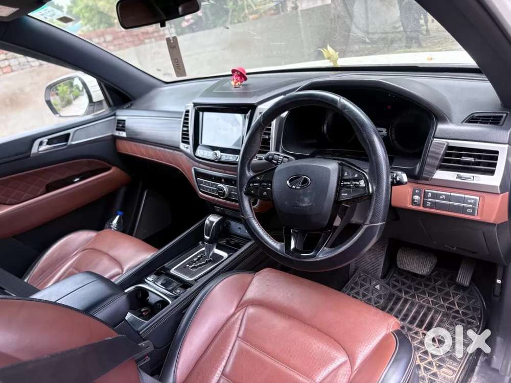 Mahindra Alturas G4 4wd At, 2022, Diesel
