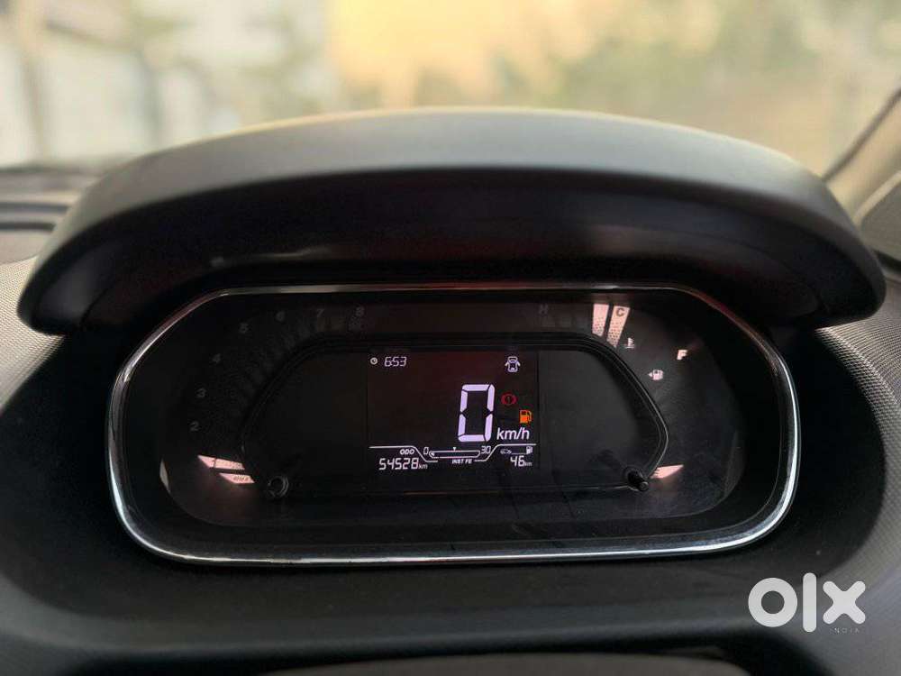 Tata Tiago, 2021, Petrol