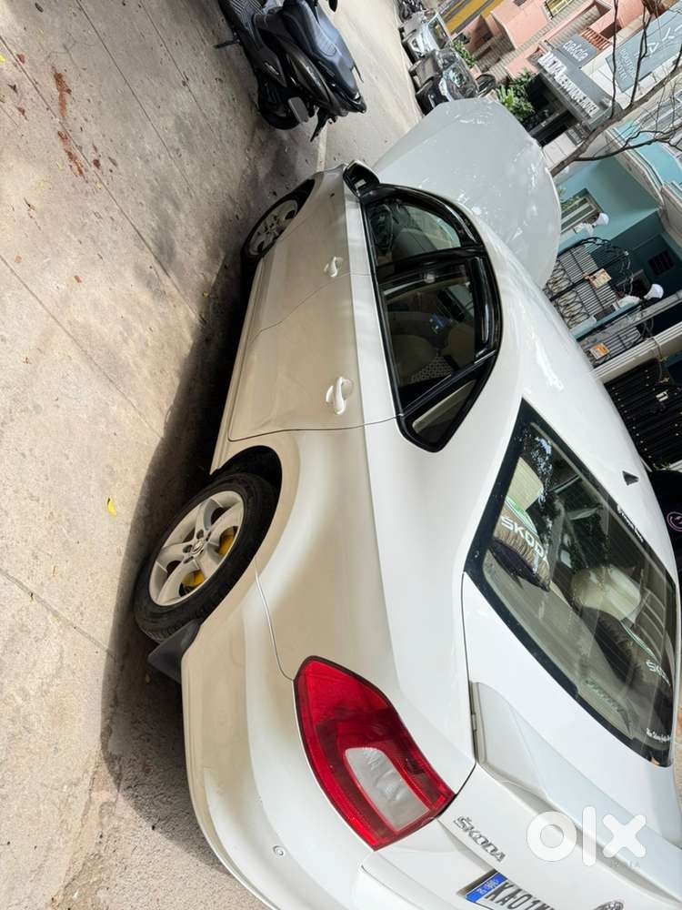 Skoda Rapid Elegance 2014
