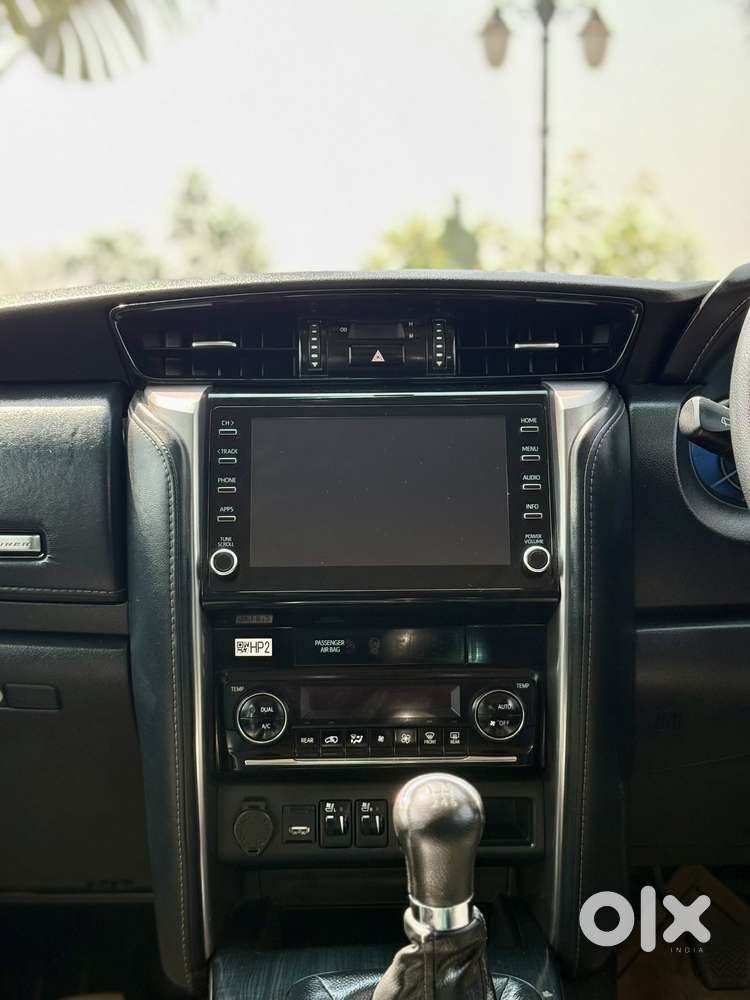 Toyota Fortuner [2021-ongoing] 2.8 2wd Diesel Mt, 2024, Diesel