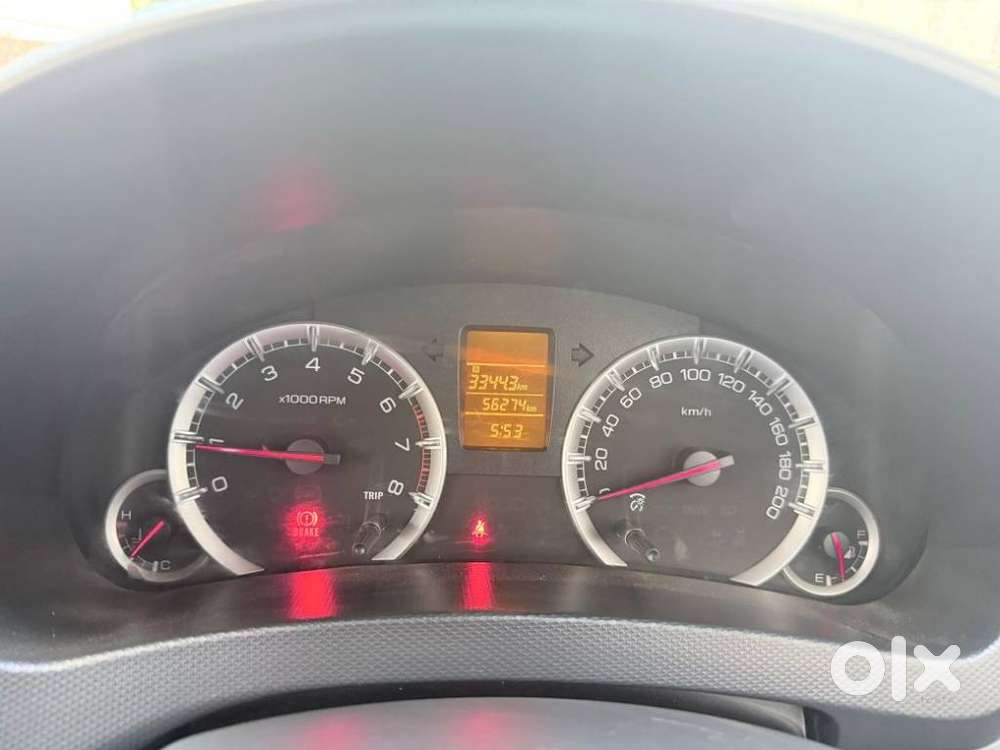 Maruti Suzuki Ertiga 1.4 Vxi Cng Anniversary Edition, 2018, Cng & Hy..