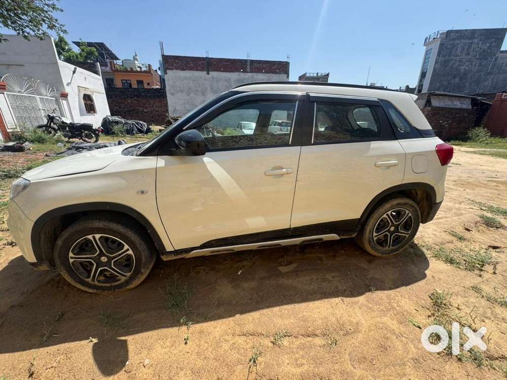 Maruti Suzuki Brezza 2017 Diesel 96000 Km Driven