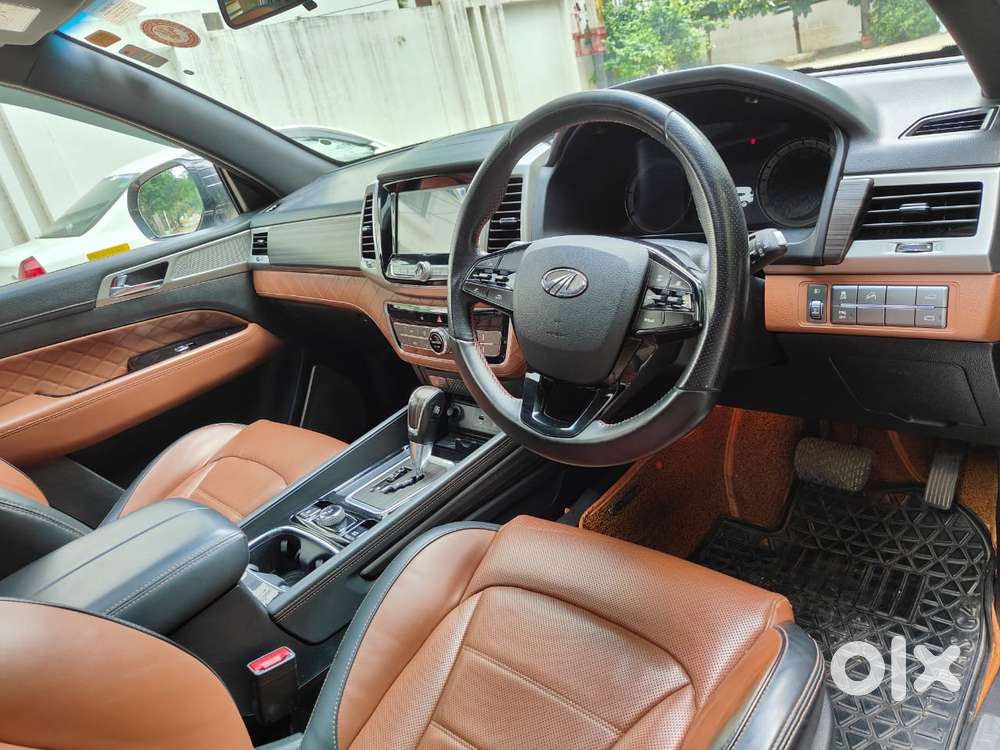 Mahindra Alturas G4 4wd At, 2019, Diesel