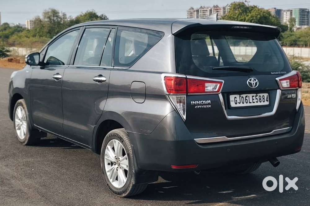 Toyota Innova Crysta 2.8z Automatic, 2018, Diesel