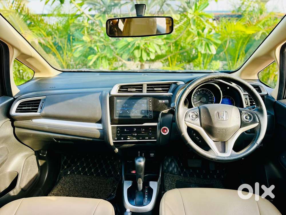 Honda Jazz 1.2 Zx I-vtec, 2022, Cng & Hybrids