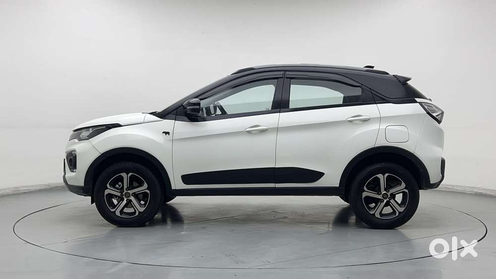 Tata Nexon 1.5 Revotorq Xz Plus Hs Dark Edition, 2022, Petrol