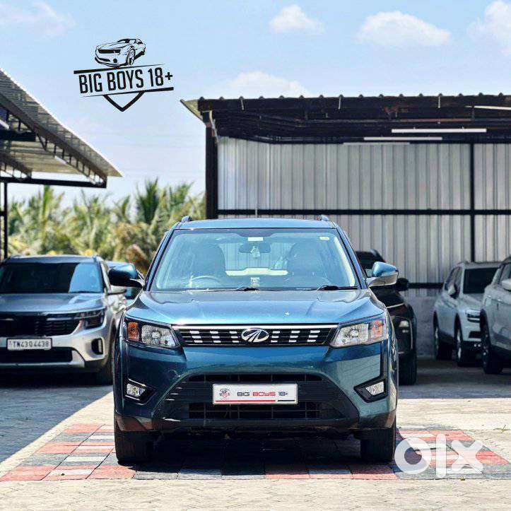 Mahindra Xuv300 W6 Amt Diesel, 2022, Diesel