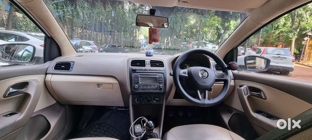 Skoda Rapid 1.6 Petrol 2016
