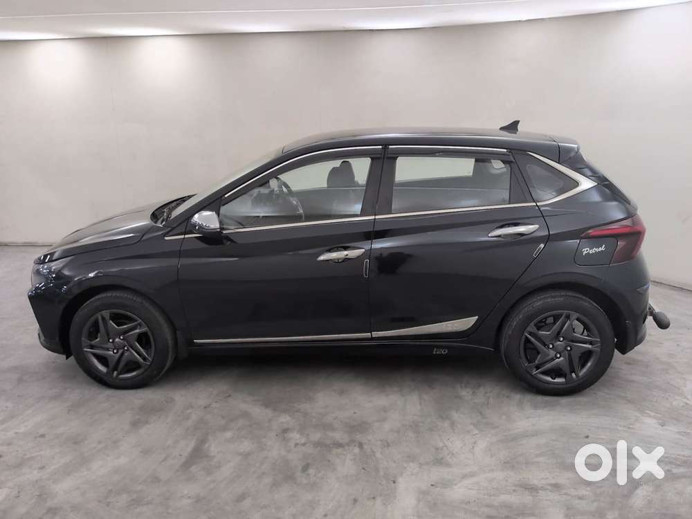 Hyundai I20 Sportz 1.2 Ivt, 2023, Petrol