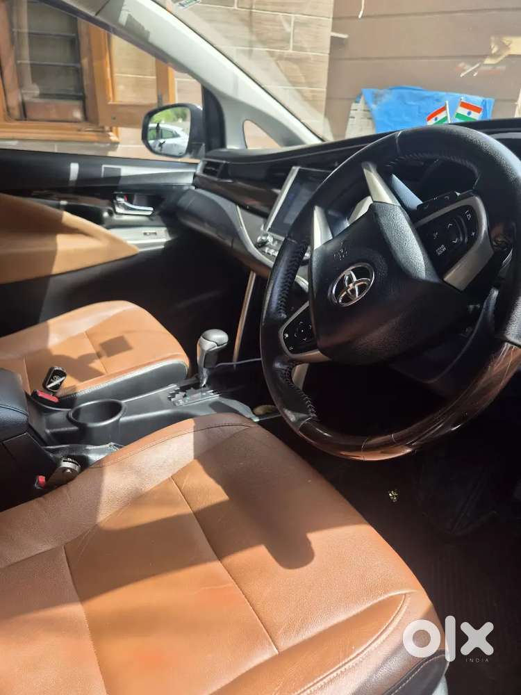 Toyota Innova Crysta 2017 Diesel 126000 Km Driven