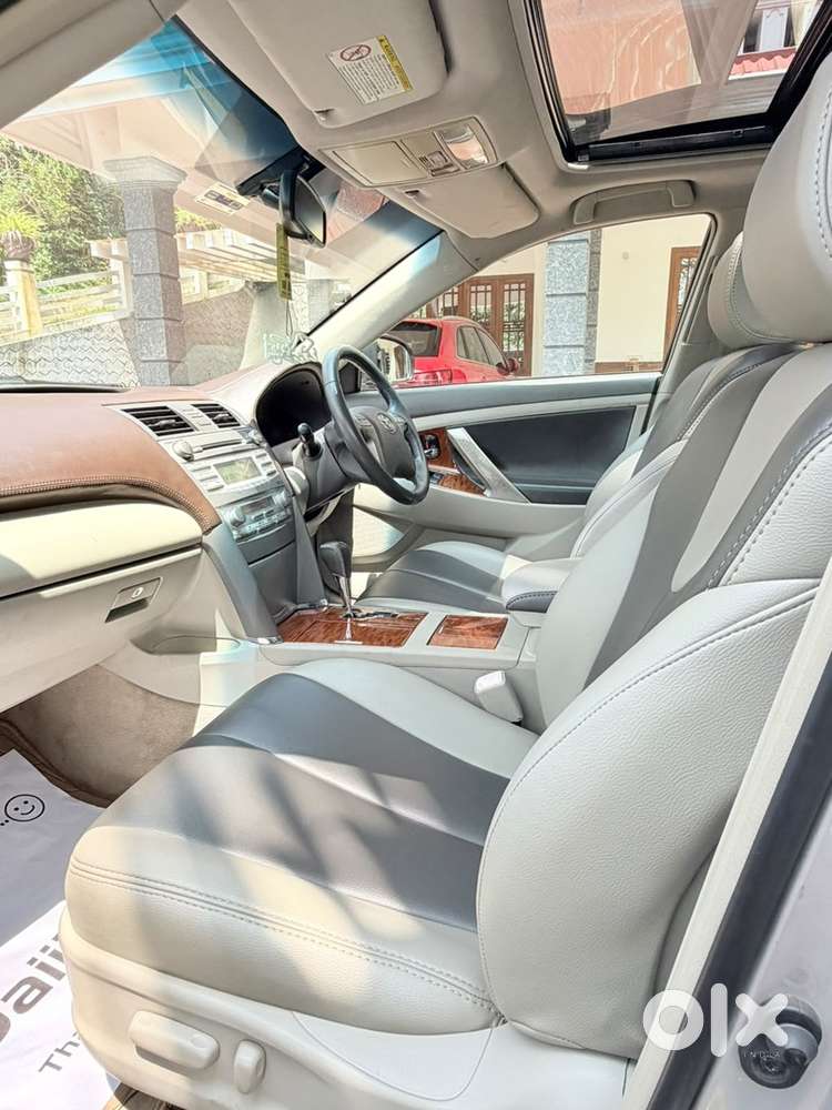 Toyota Camry Petrol Automatic 2010