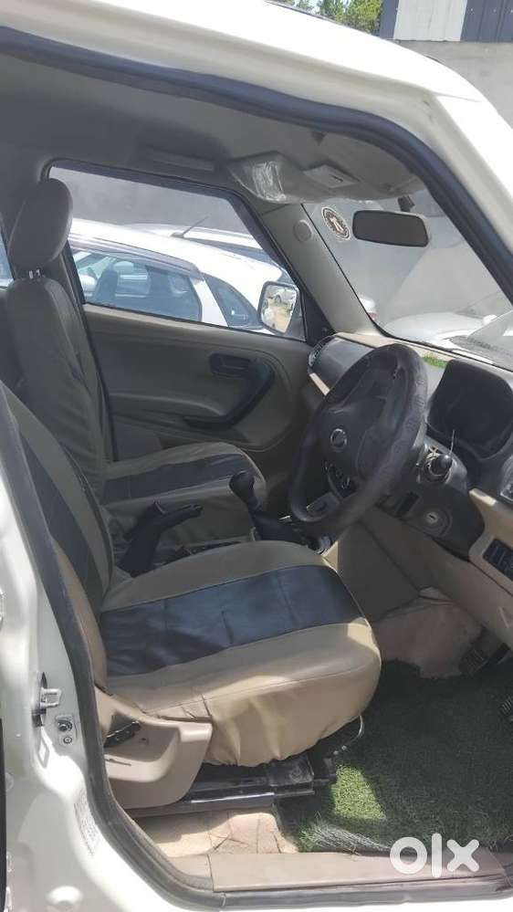 Mahindra Tuv 300, 2018, Diesel