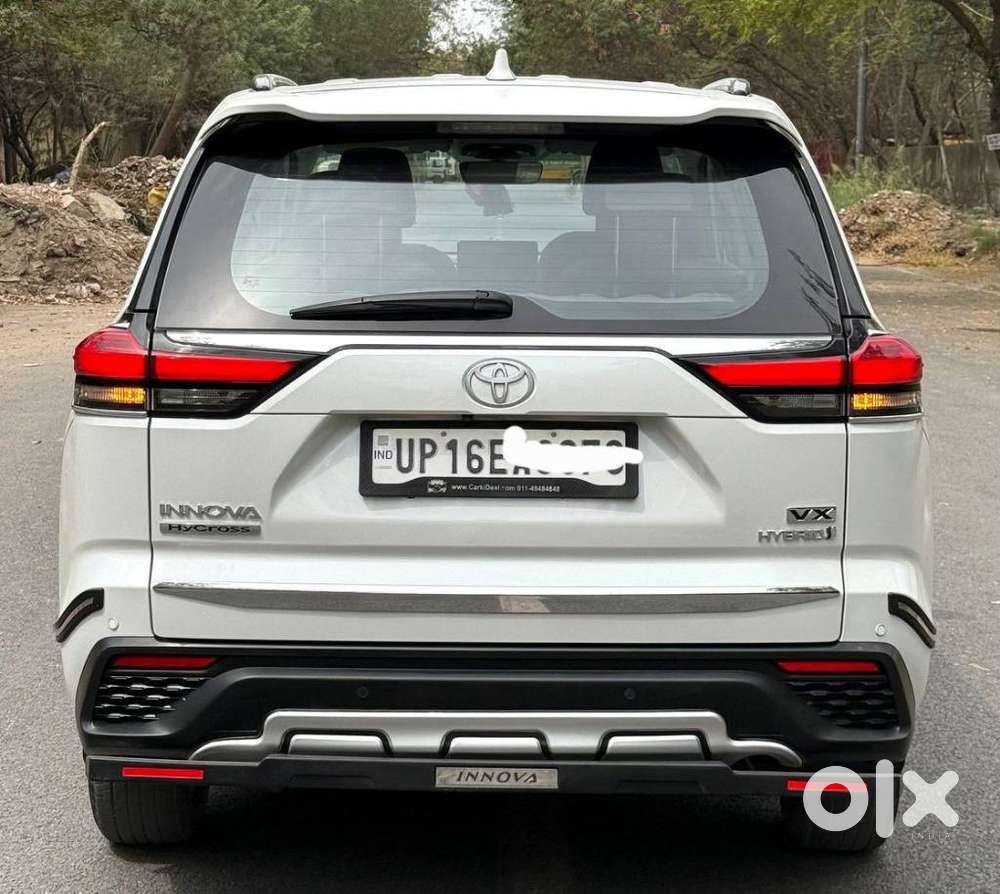 Toyota Innova Hycross 2.0 Vx Hybrid 7 Str, 2024, Cng & Hybrids