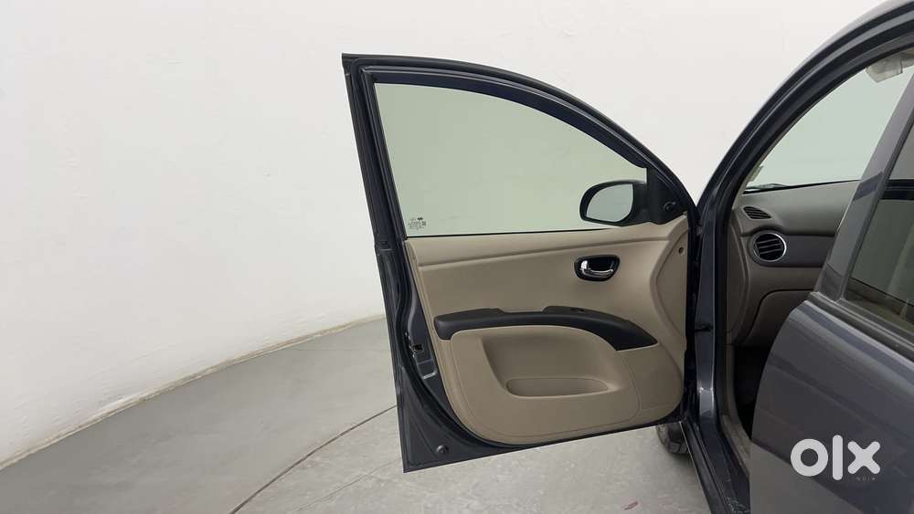 Hyundai I10 Sportz 1.1 Irde2, 2016, Petrol