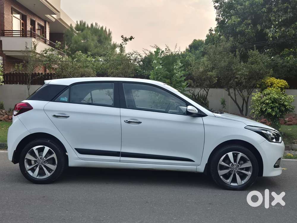 Hyundai I20 1.4 Asta (o) Crdi, 2015, Diesel