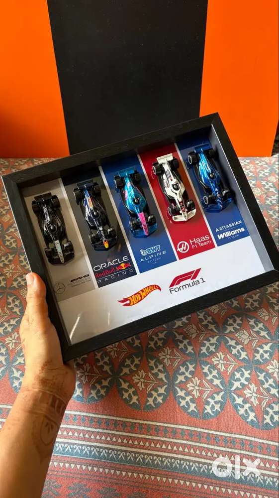 F1 HOTWHEELS WALL FRAME